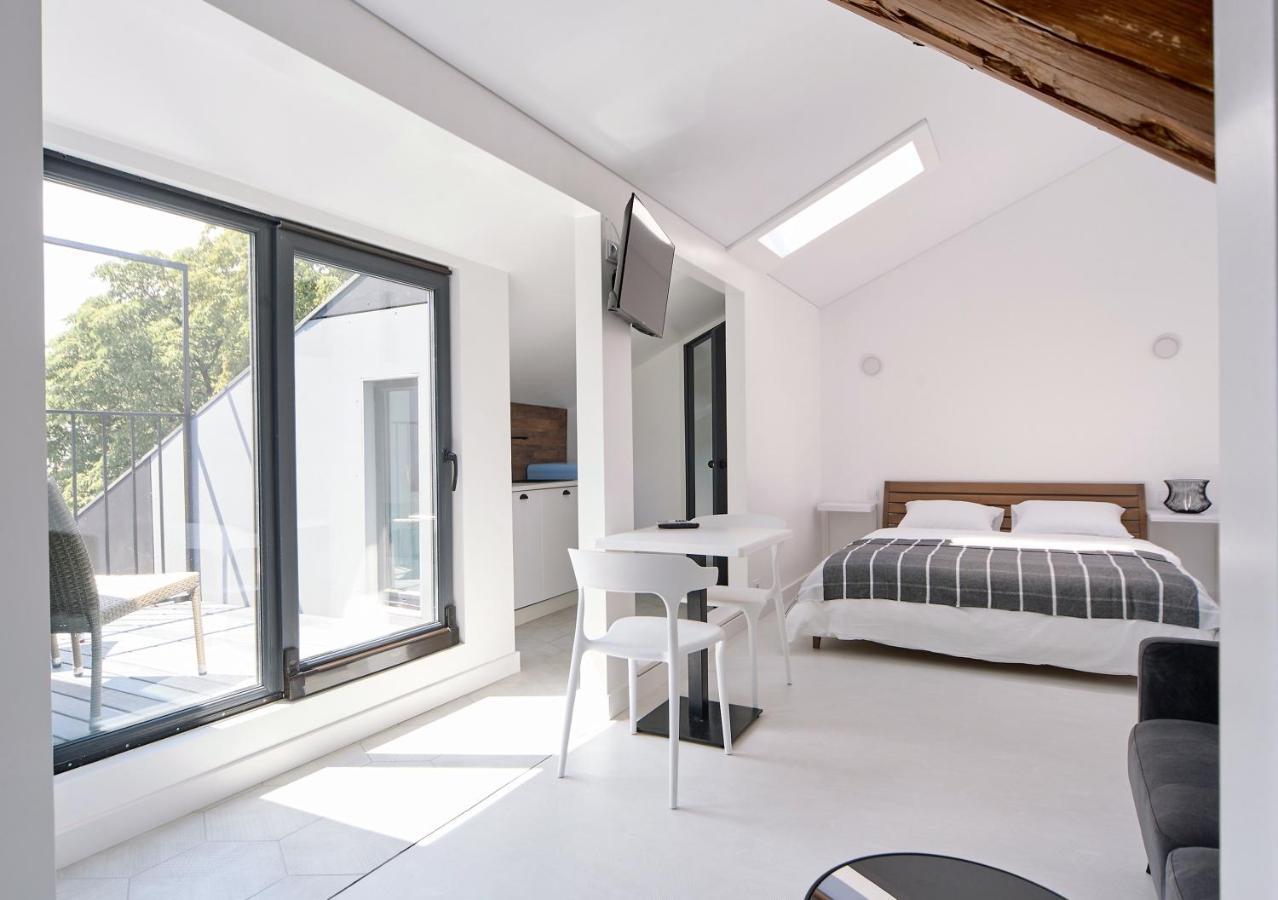 White Door Apartments Mansard Heart Of Odessa 2 エクステリア 写真